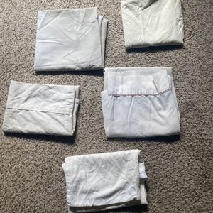 Pillow Cases & Pillow Covers